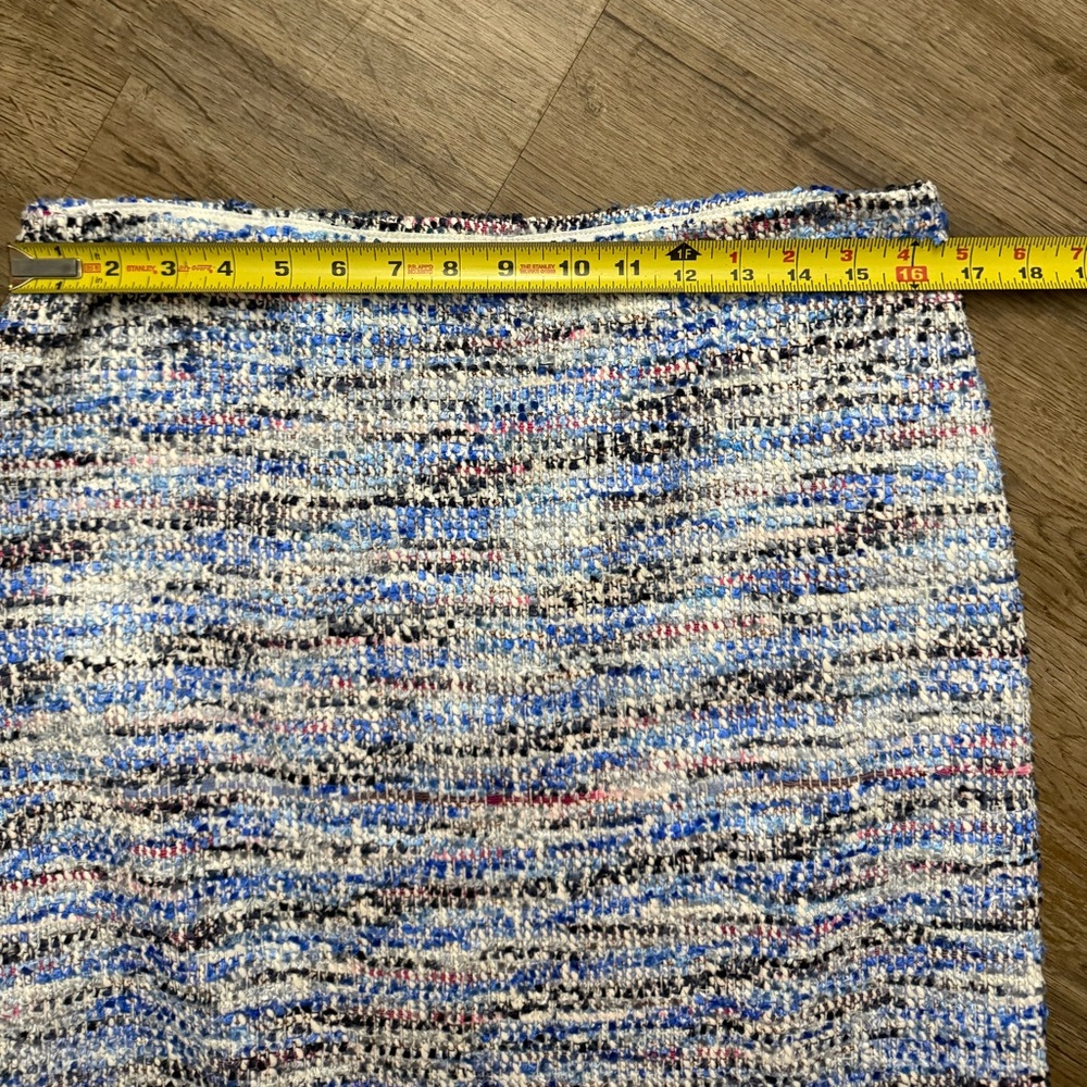 J. McLaughlin • Tweed Pencil Skirt - Picture 7 of 9